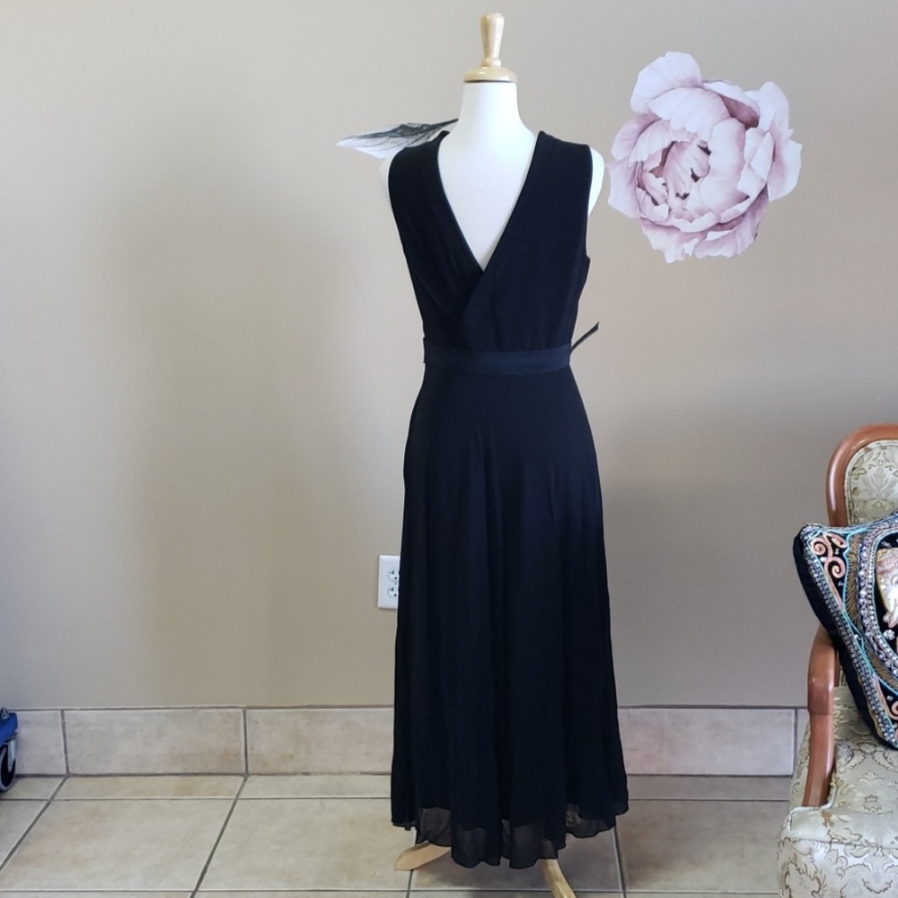 New Karen Millen Black Gown - Picture 6 of 6